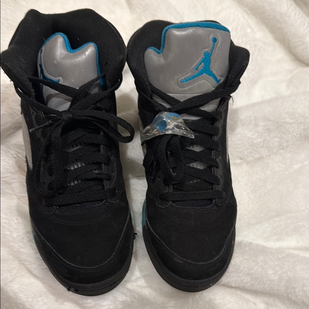 Kids Black and Blue Sneakers Nike Air Jordan 5
